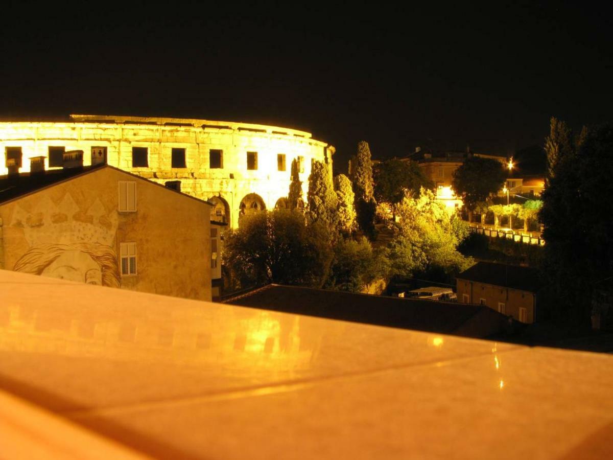 Terrace Dream View Over Amphitheatre Pula Eksteriør billede